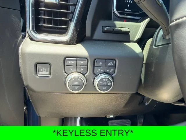 Used 2025 Downpour Metallic GMC Denali DRW image 17