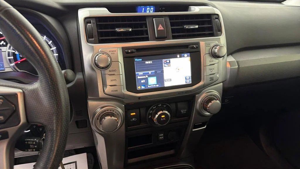 Used 2017 Gray Toyota SR5 image 21