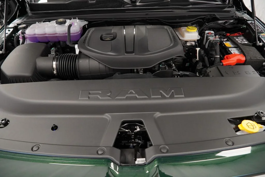 New 2027 Serrano-Green Metallic Exterior Paint RAM Laramie image 37