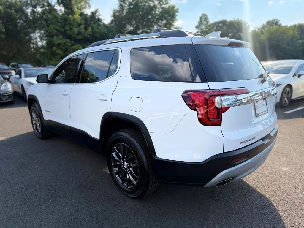 Used 2020 Summit White GMC FWD 4dr SLT w/ Upgraded 3.6-Liter DOHC V6 Engine image 6