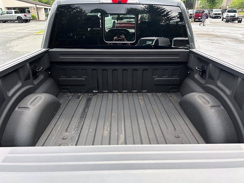 Used 2021 Lead Foot Ford LARIAT image 23
