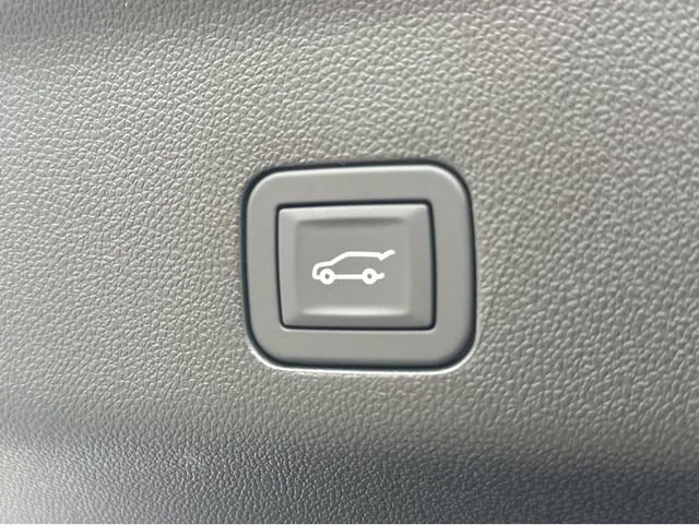 2026 GMC Yukon XL Elevation - Photo 13