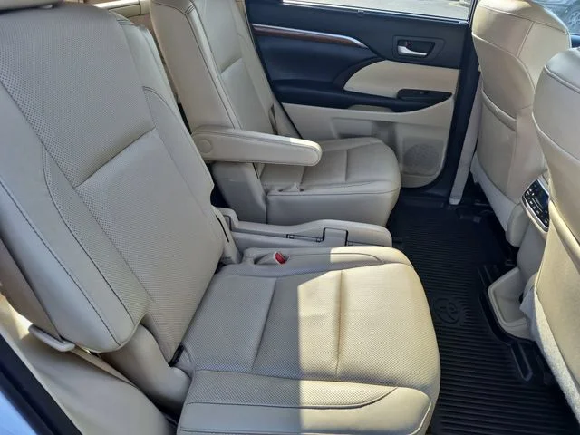 Used 2019 White Toyota Limited Platinum image 35