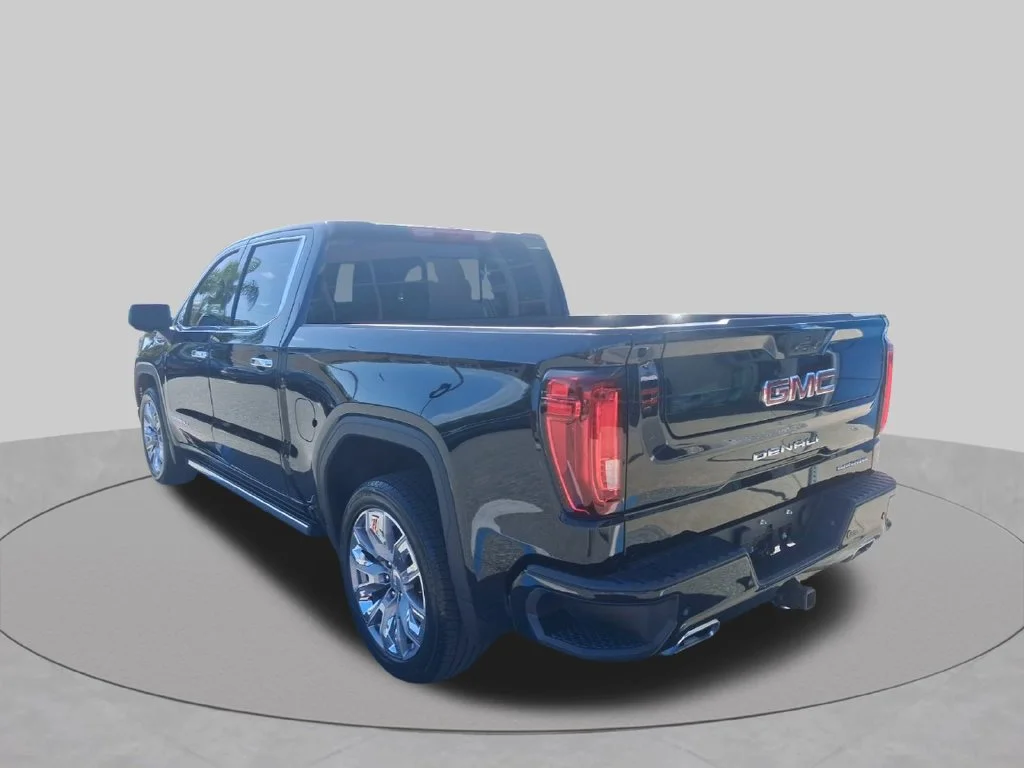 Used 2026 Black GMC Denali image 10