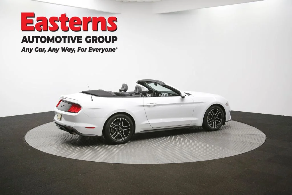 Used 2022 White Ford EcoBoost Premium image 40