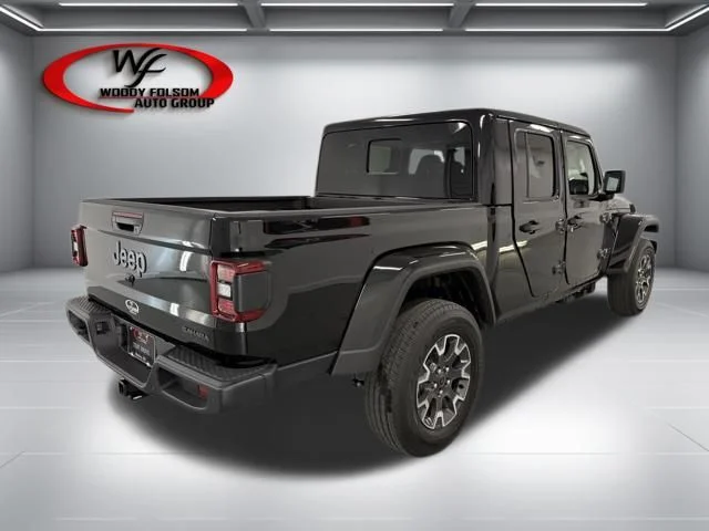 New 2026 Black Clear-Coat Exterior Paint Jeep Sahara image 6
