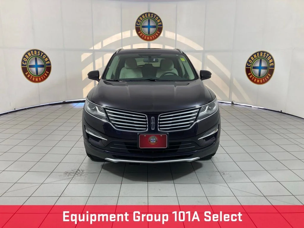 Used 2015 Purple Lincoln Base image 6