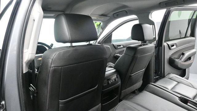 Used 2020 Gray Chevrolet LT image 25