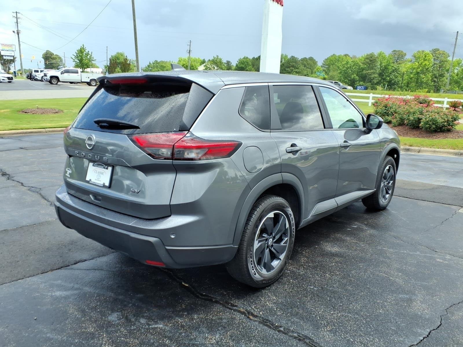 Used 2024 Gun Metallic Nissan SV image 2