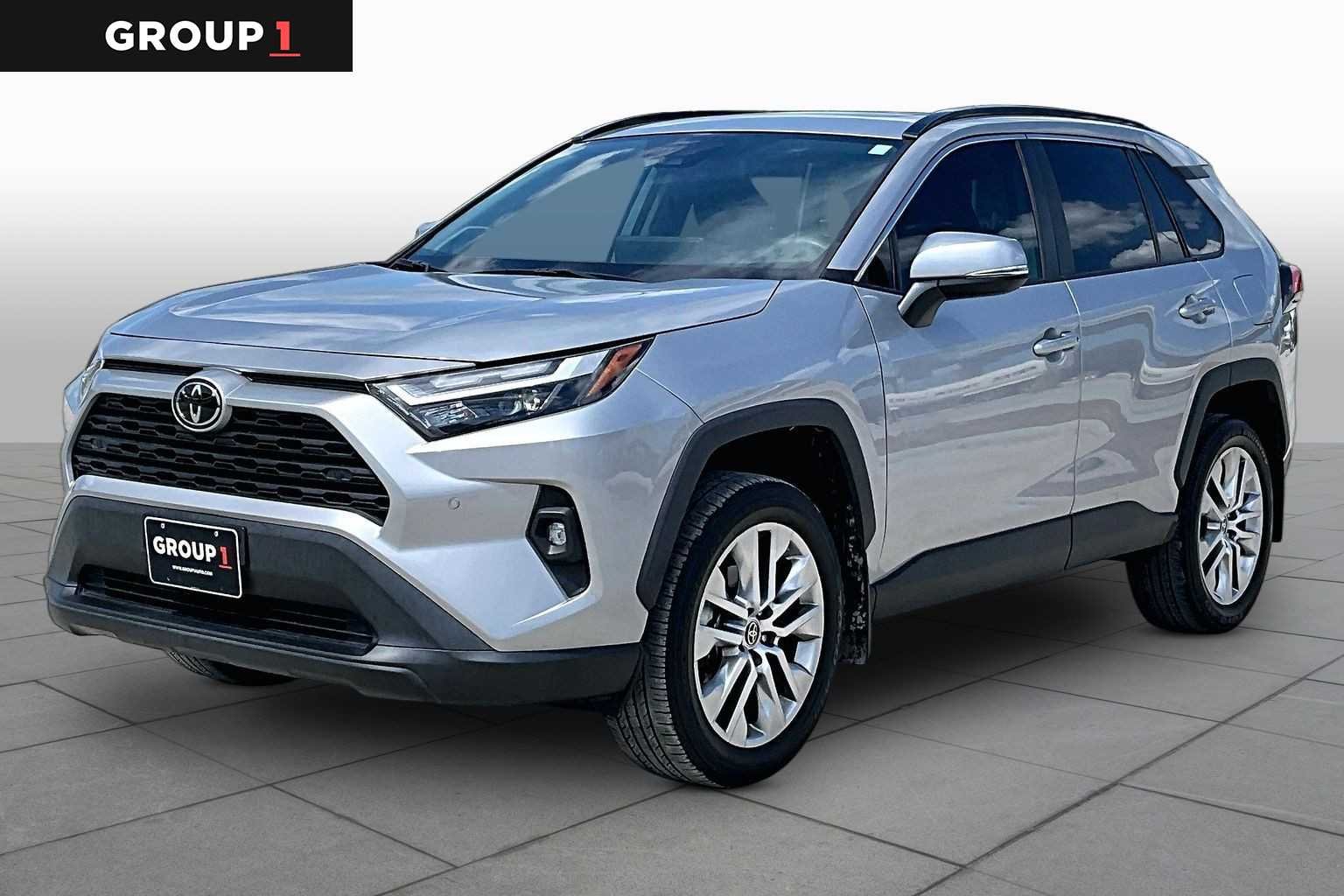 2024 Toyota RAV4 XLE Premium