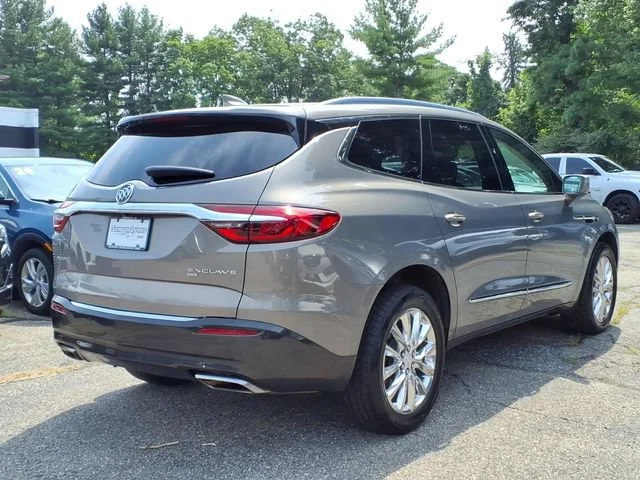 Used 2018 Includes Spectra Gray lower exterior accent color. Buick Premium image 6