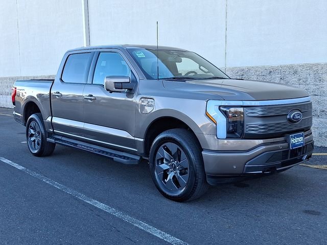 Used 2022 Ford F-150 Lightning Lariat with VIN 1FTVW1EL9NWG14109 for sale in Maple Shade, NJ