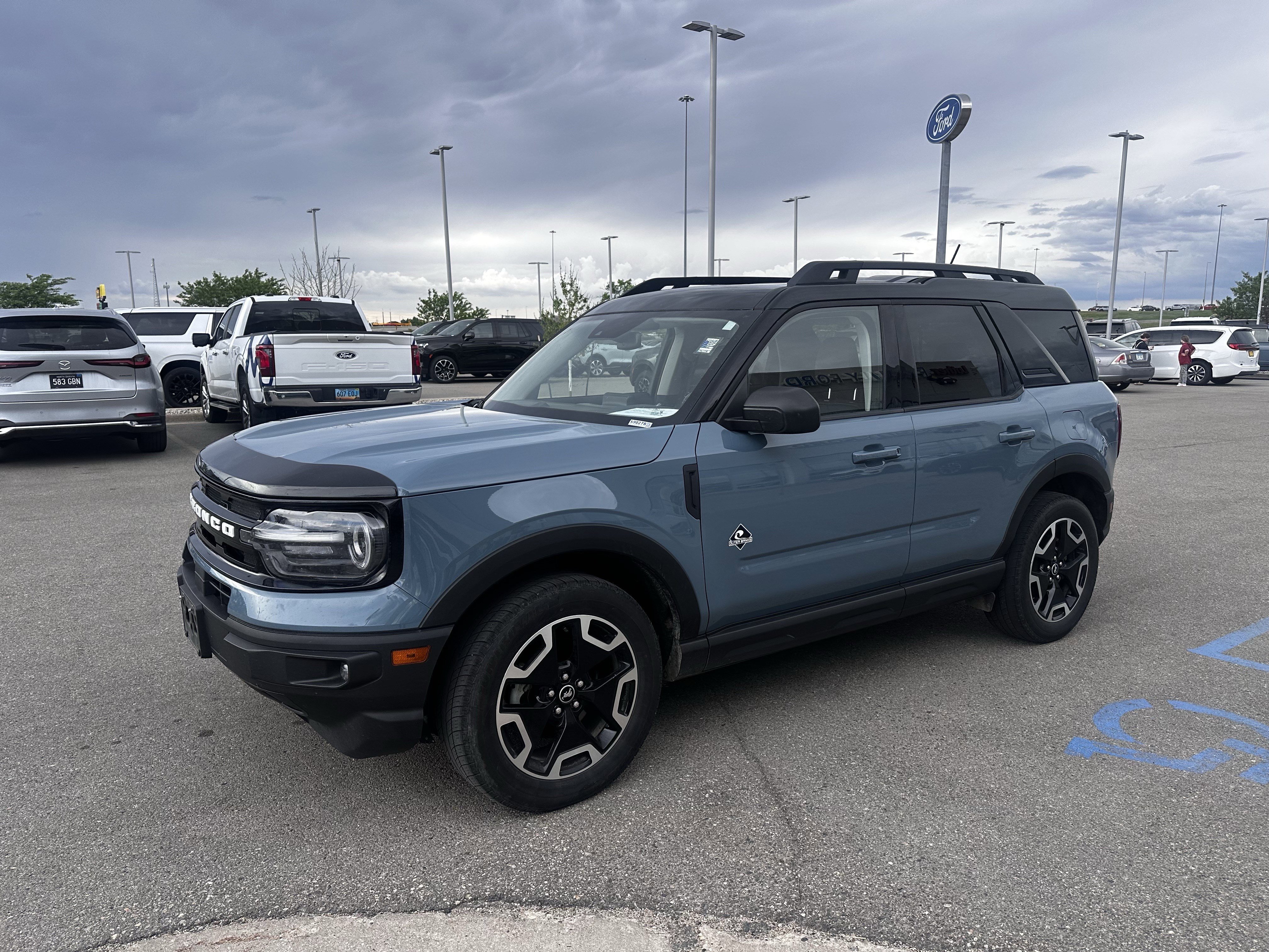 Used 2022 Area 51 Ford Outer Banks image 2