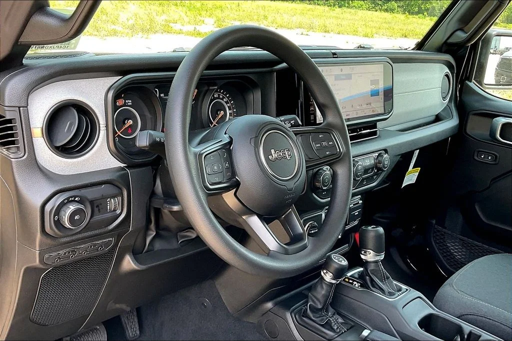 New 2026 Jeep Wrangler Sport 4D Sport Utility