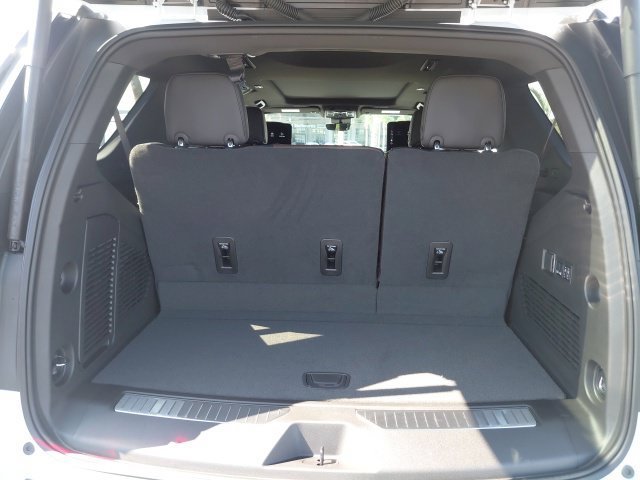 New 2026 Glacier White Tricoat GMC Denali Ultimate image 6