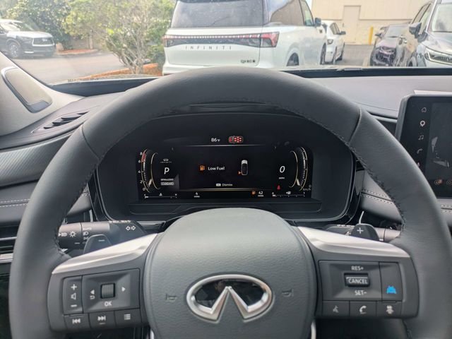Used 2027 Gray INFINITI LUXE image 31