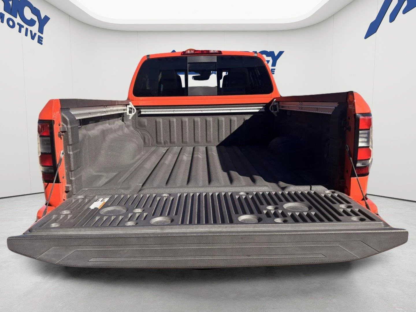 Used 2025 Afterburn Orange Nissan PRO-4X image 4