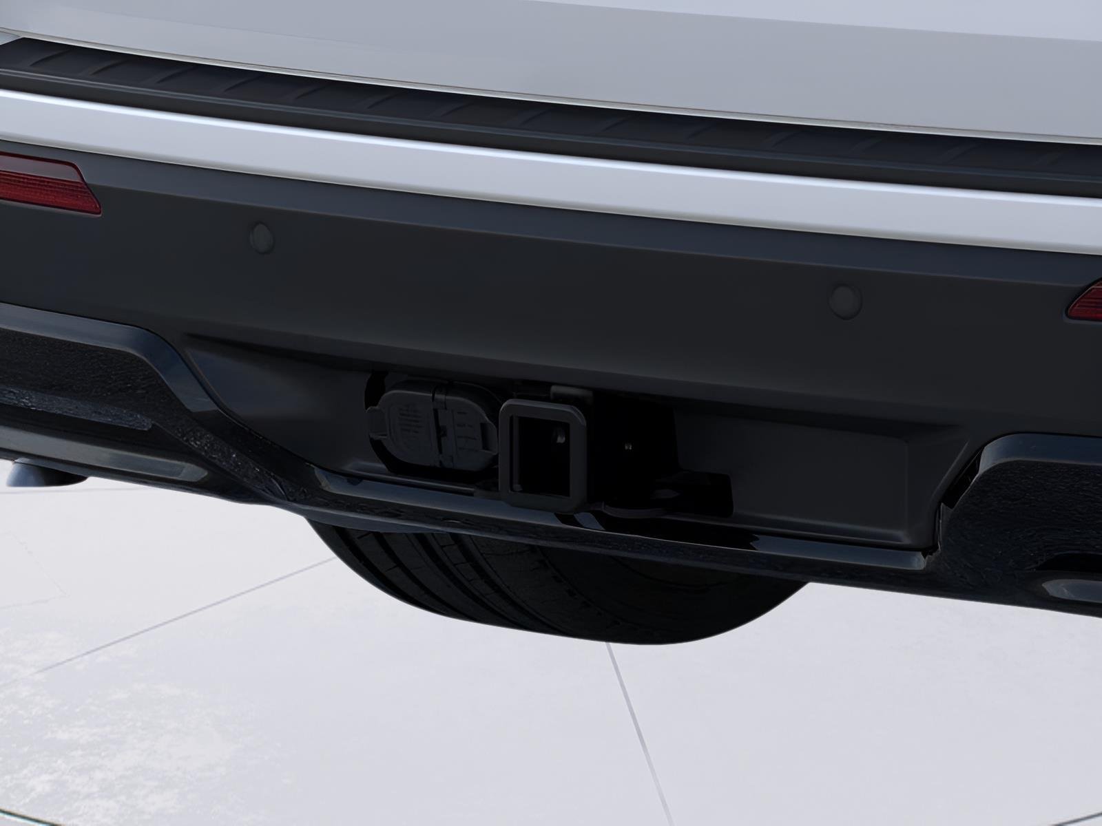New 2026 Star White Metallic Tri-Coat Ford ST-Line image 23