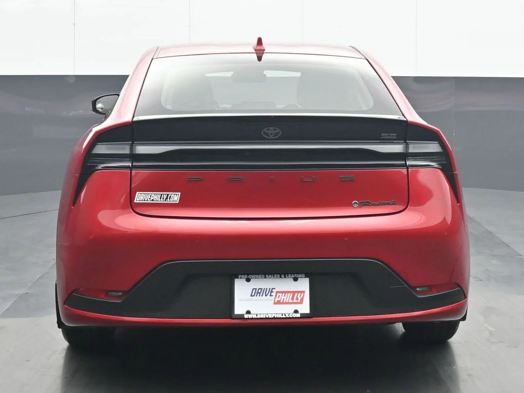Used 2023 Red Toyota SE image 5