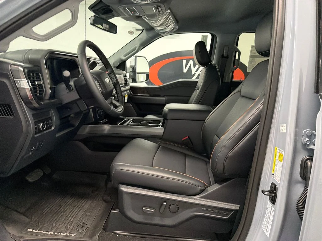 New 2026 Gray Ford Lariat image 11