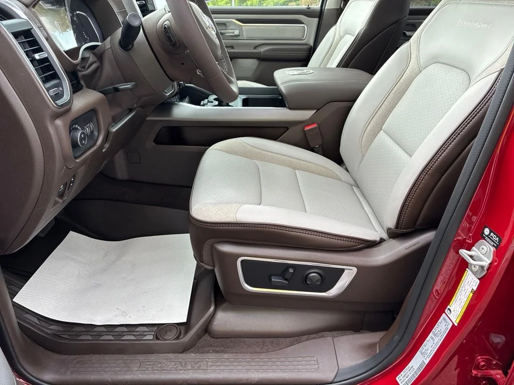 New 2026 Molten Red Pearl-Coat Exterior Paint RAM Laramie image 19