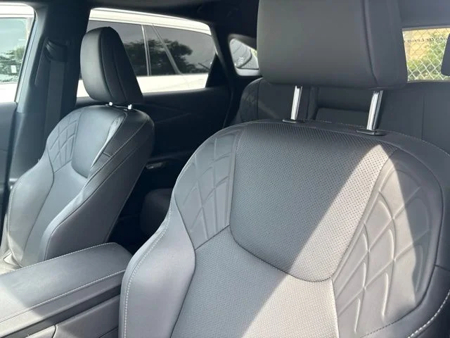 Used 2025 Silver Lexus 350 Premium image 2