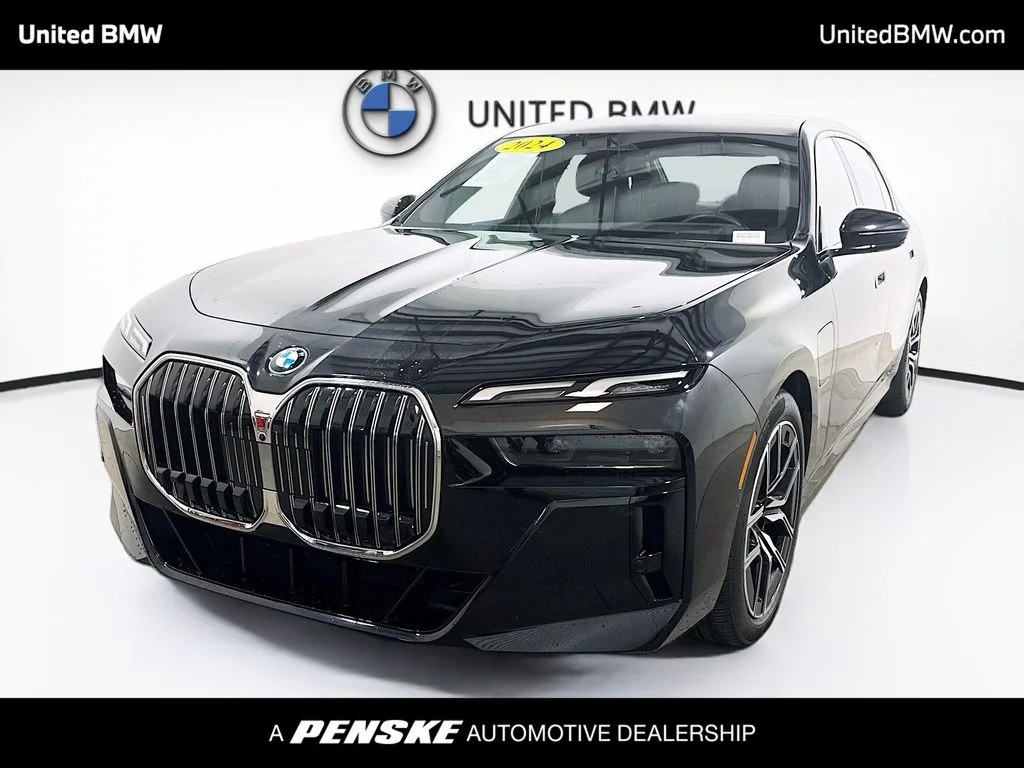 2024 BMW 7 Series 750e xDrive's photo