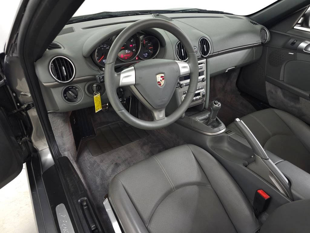 Used 2008 Meteor Gray Metallic Porsche Base image 16