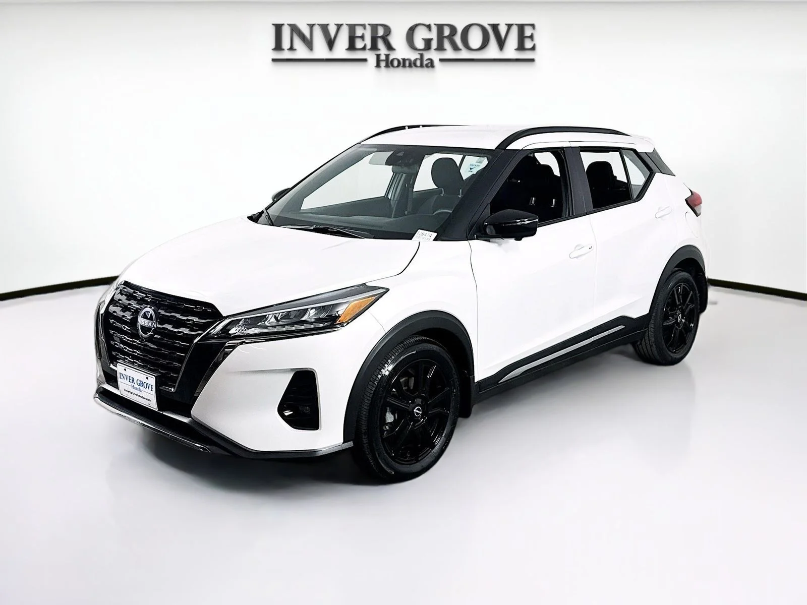 2024 Nissan Kicks 1.6 SR's photo