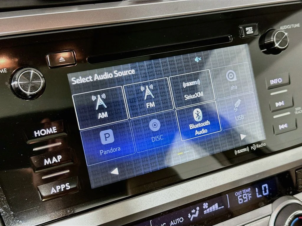 Used 2016 Tungsten Metallic Subaru 2.5i image 16