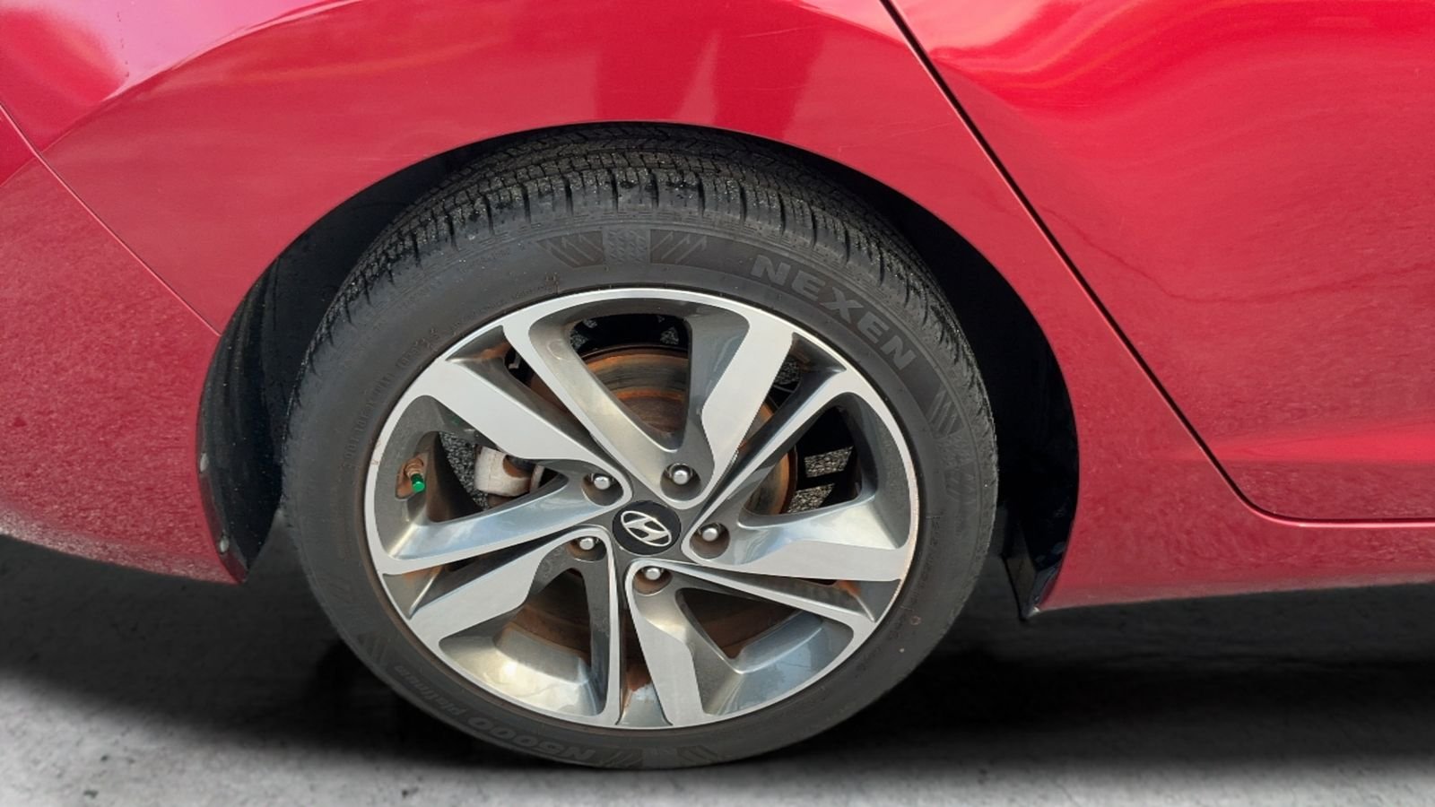 Used 2016 Red Hyundai Limited image 45