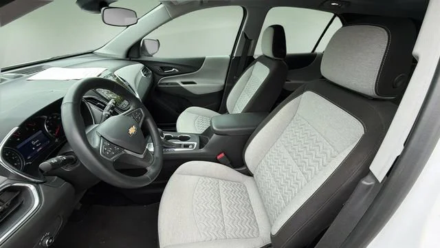 Used 2023 Summit White Chevrolet LT image 17