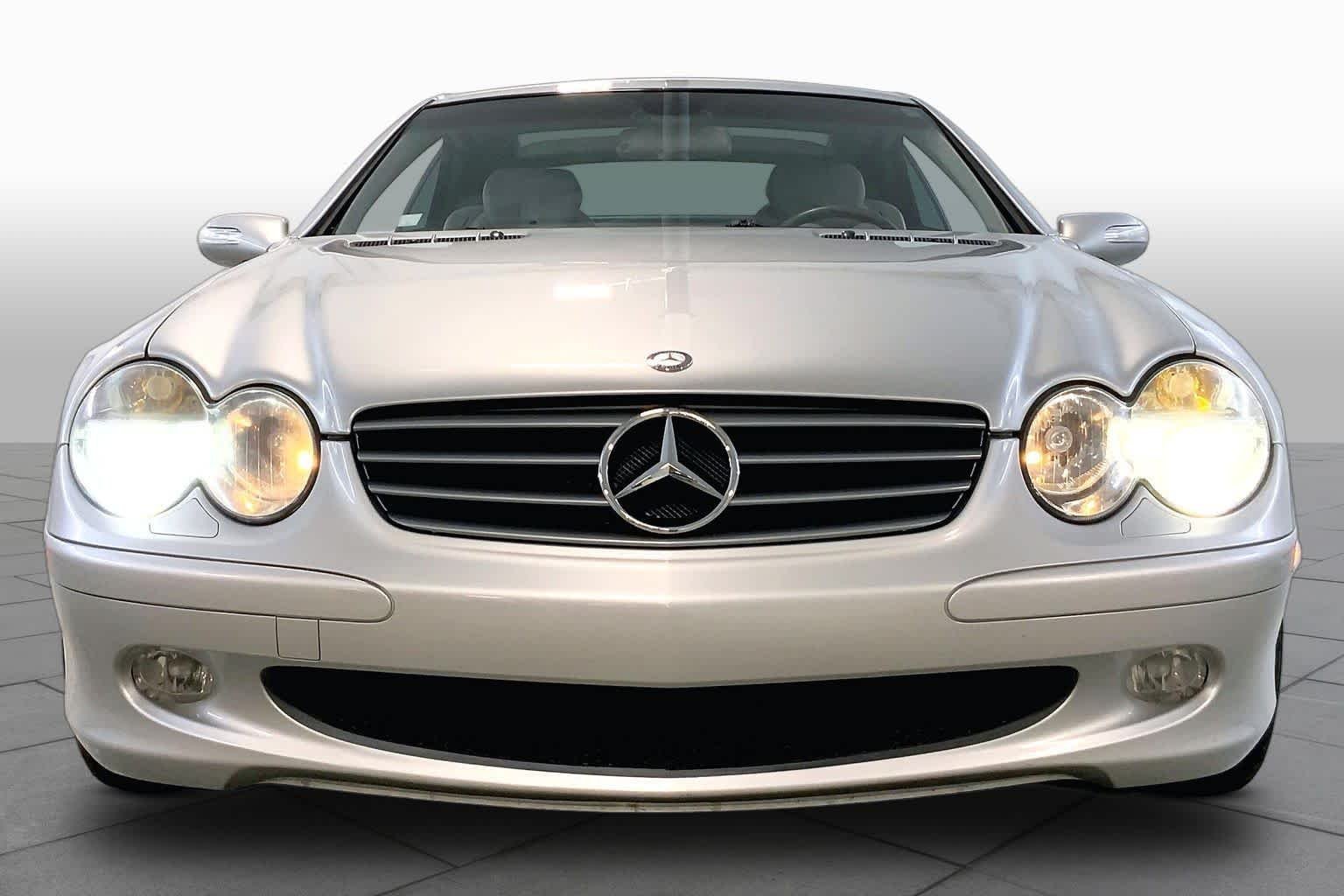 Pre-Owned 2004 Mercedes-Benz SL500