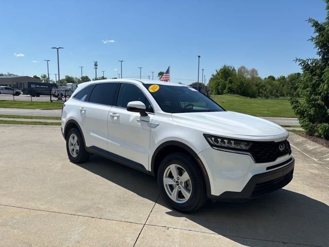 Used 2023 White Kia LX image 34