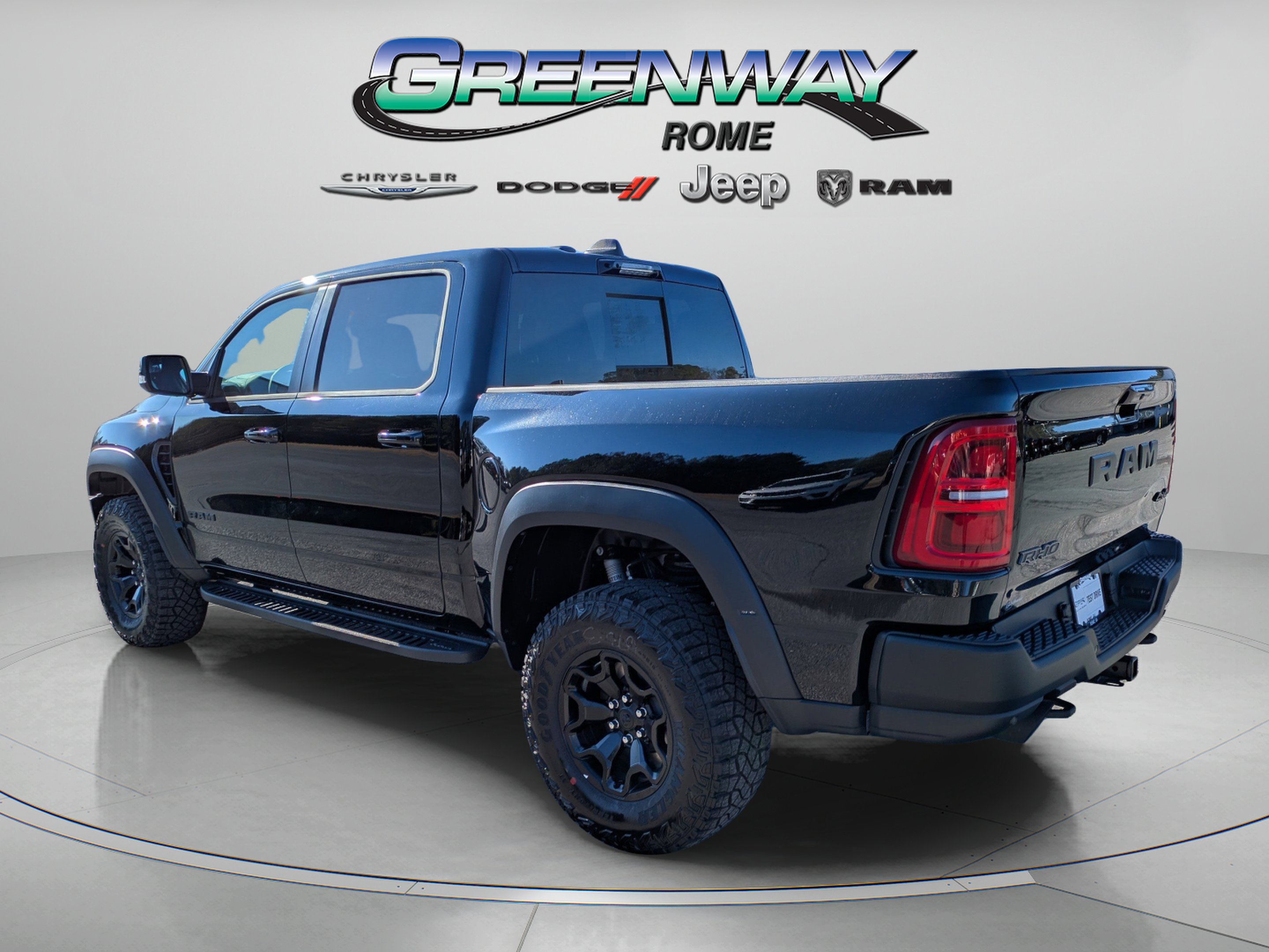 New 2026 Diamond Black Crystal Pearl-Coat Exterior Paint RAM RHO image 5
