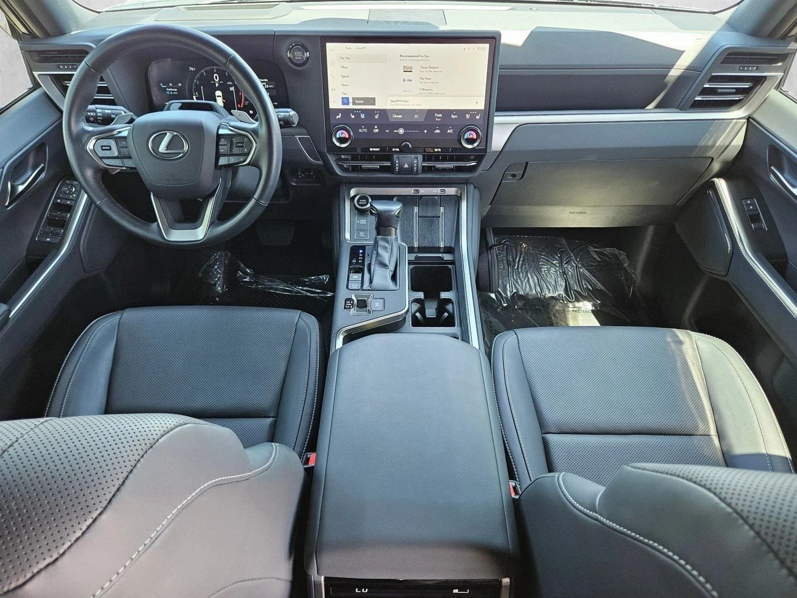 2024 Lexus GX Premium - Photo 19