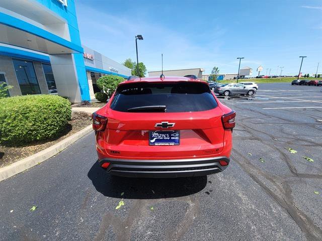 2026 Chevrolet Trax LT - Photo 6