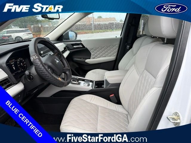 Used 2024 Gray Mitsubishi SEL image 11
