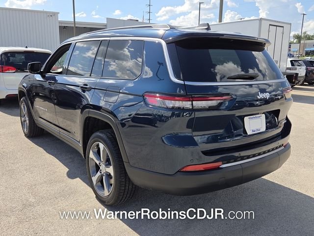 New 2026 Fathom Blue Pearl-Coat Exterior Paint Jeep Limited image 12