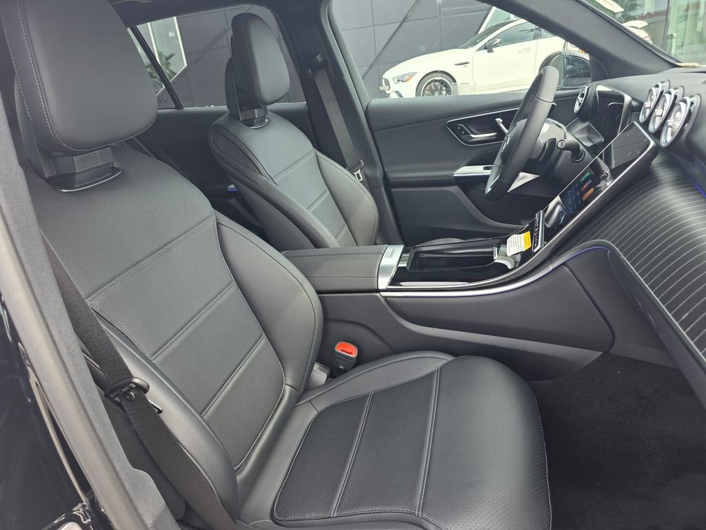 New 2026 Black Mercedes-Benz GLC 300 image 47