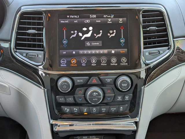 2021 Jeep Grand Cherokee Summit - Photo 18