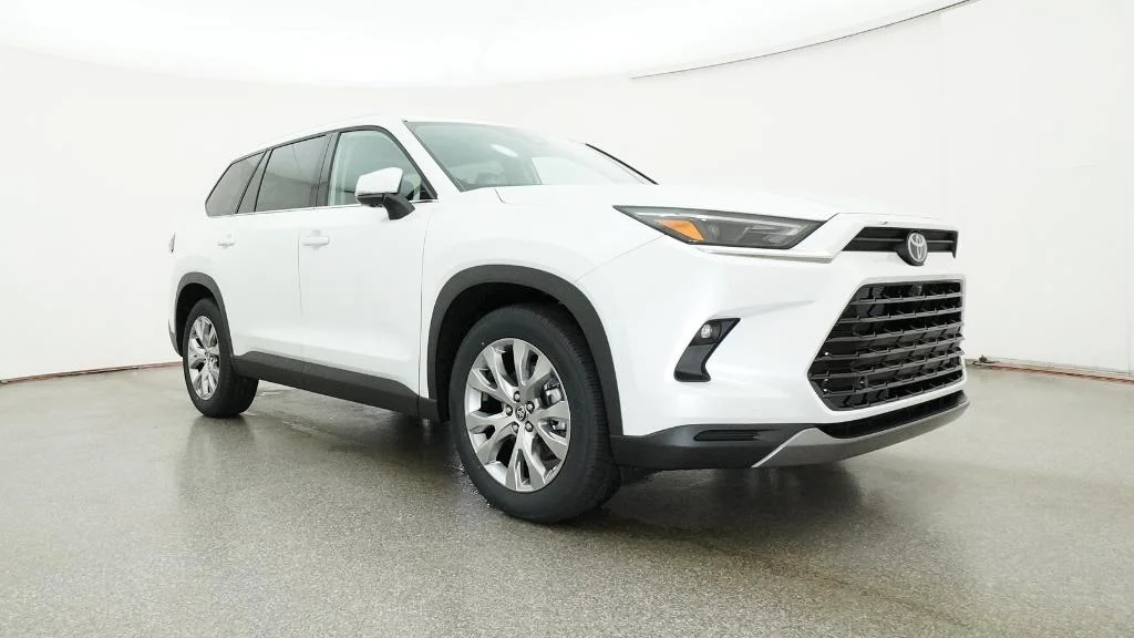 New 2026 Wind Chill Pearl Toyota Limited image 21