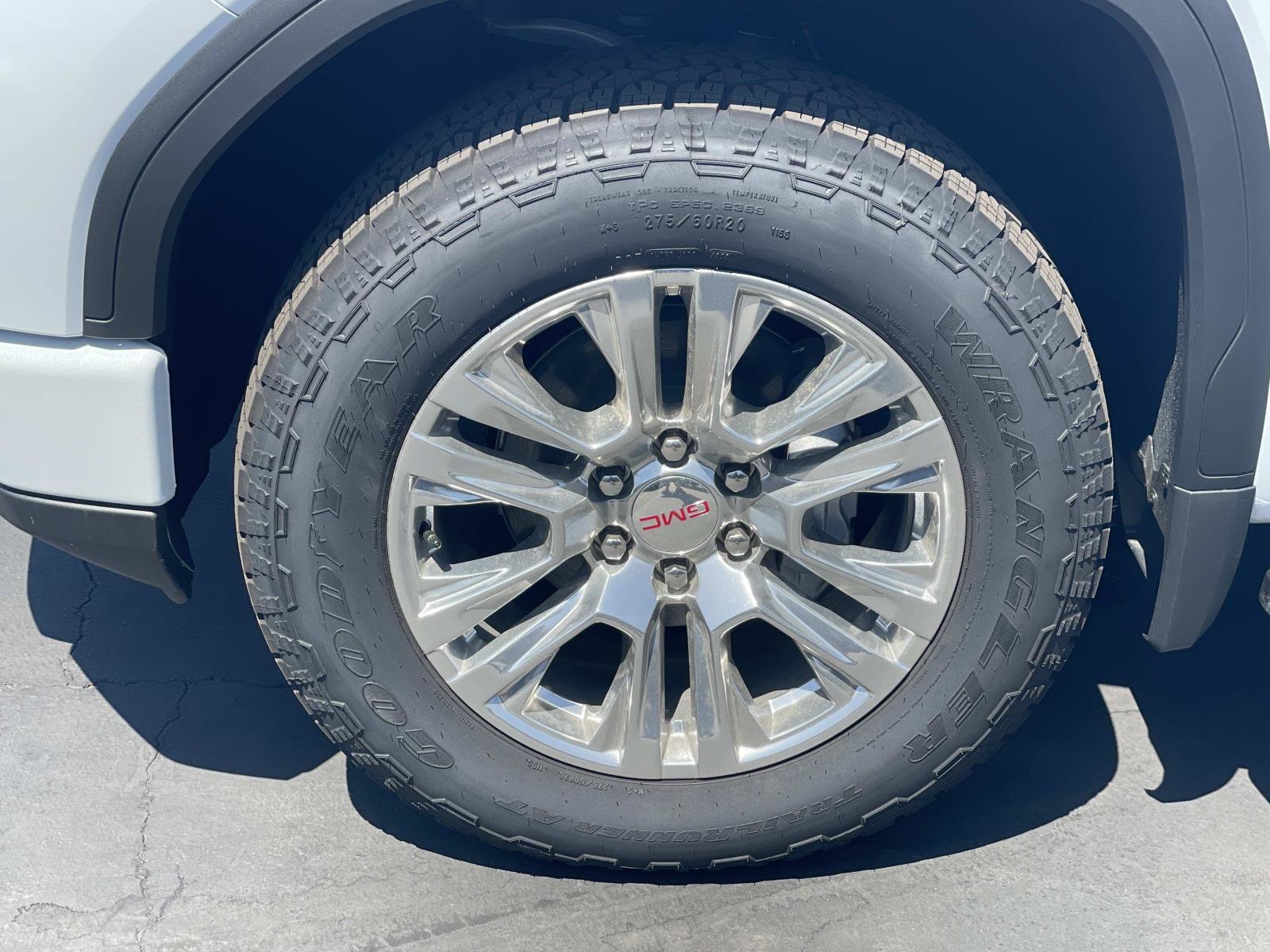 New 2026 Glacier White Tricoat GMC Denali image 30