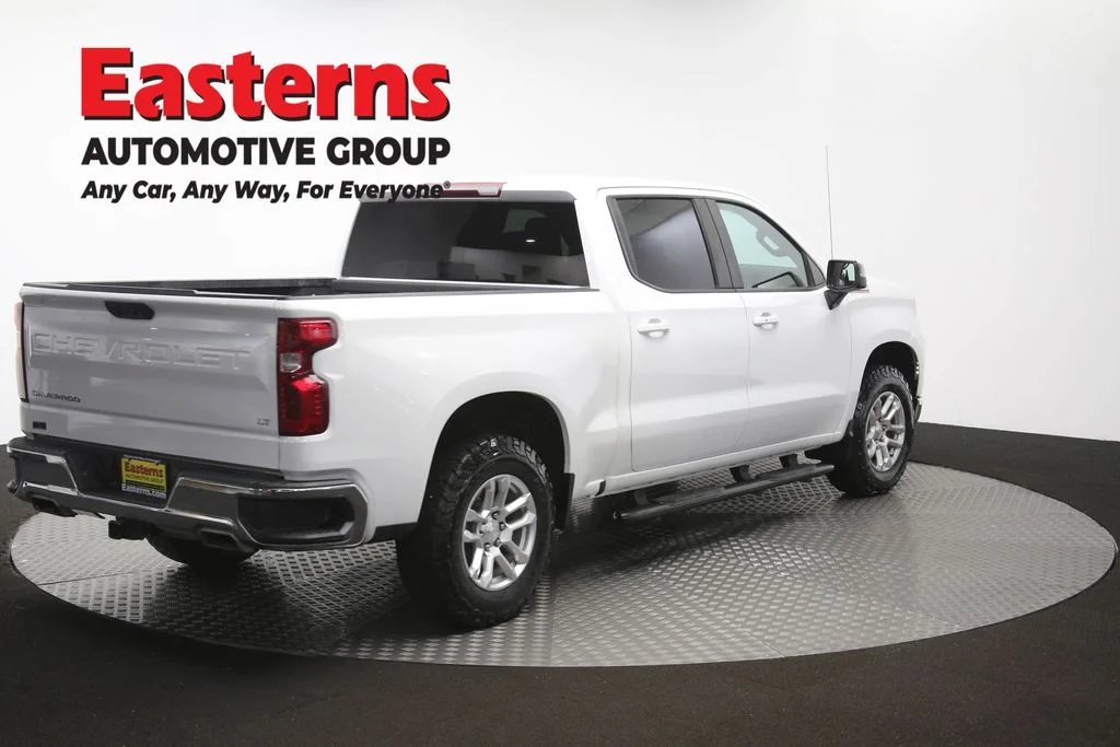 Used 2023 White Chevrolet LT image 38