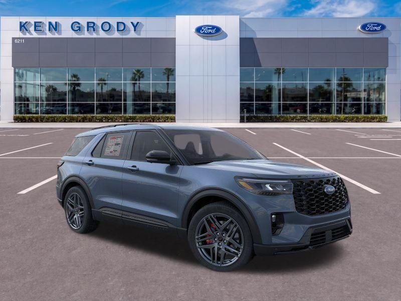 2026 Ford Explorer ST 4WD's photo