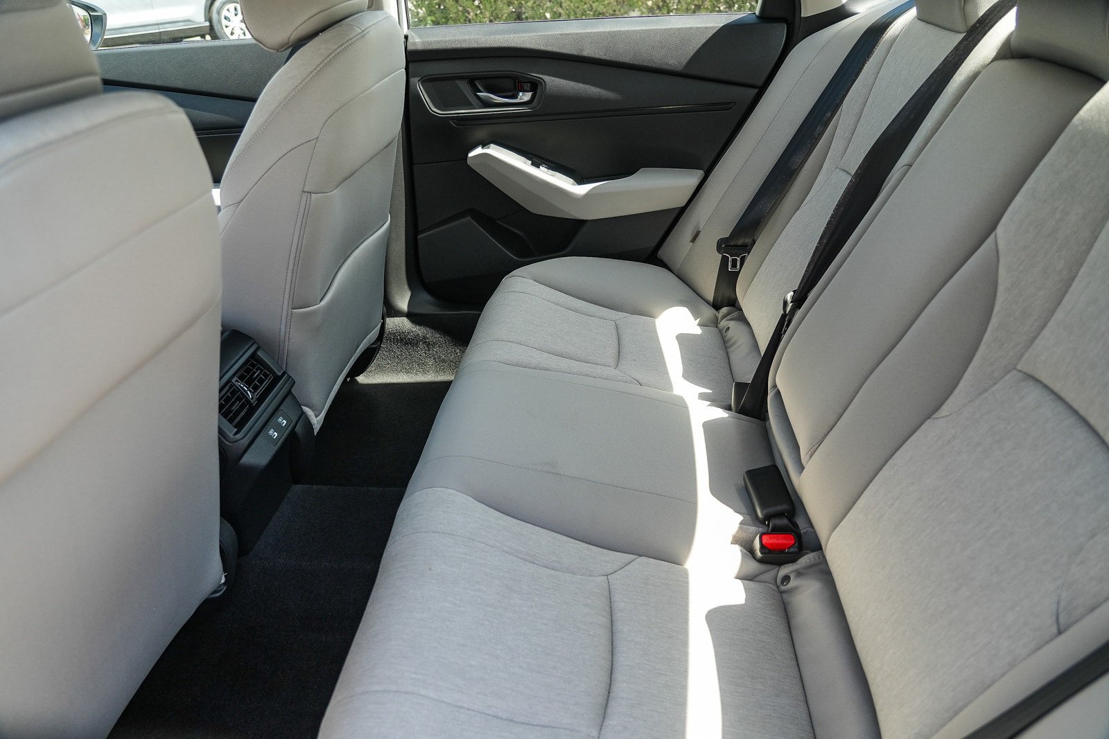2025 Honda Accord LX - Photo 22