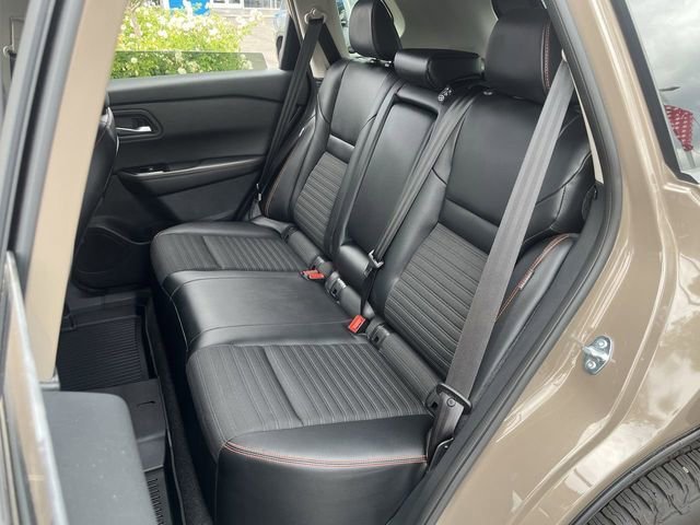 Used 2025 Tan Nissan Rock Creek image 22