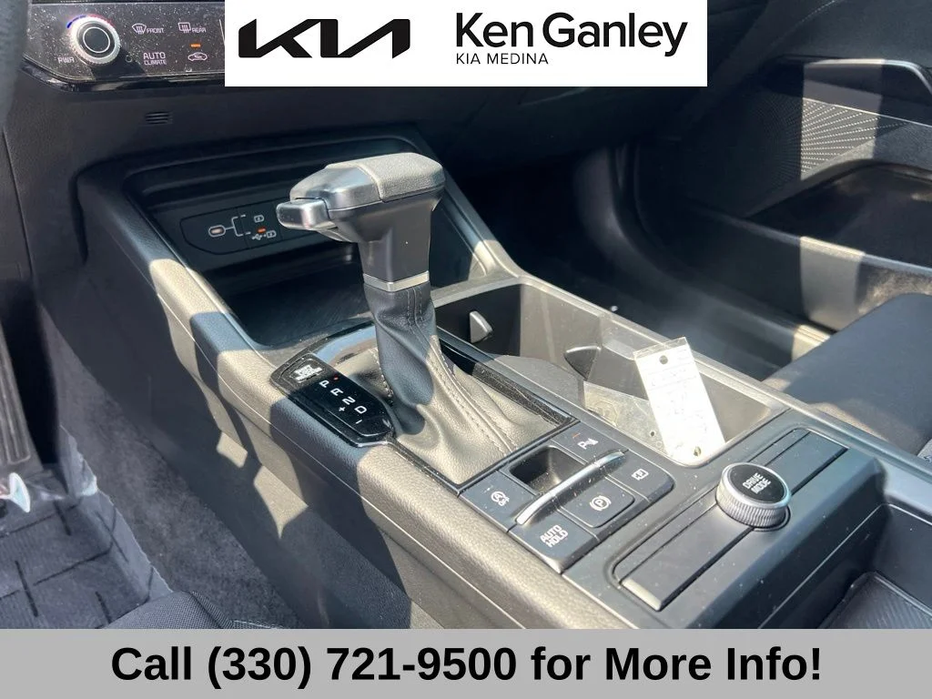 Certified Used 2025 Gray Kia LXS image 35