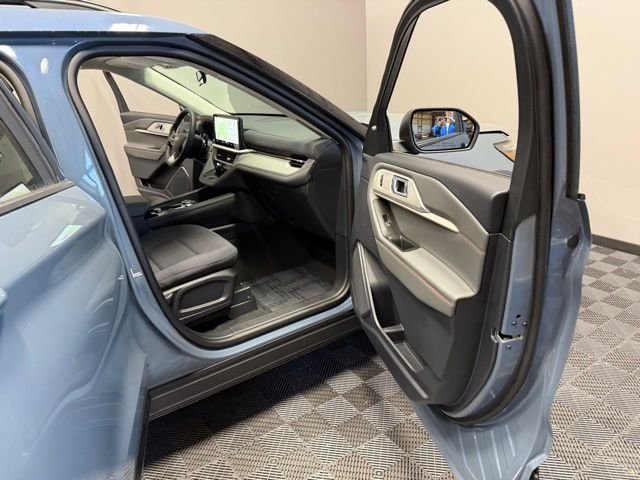 New 2026 Vapor Blue Metallic Ford Active image 23