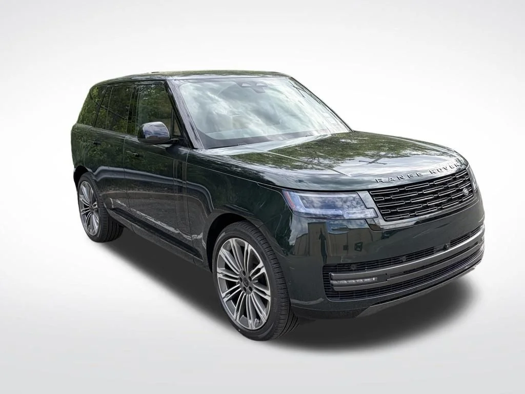 New 2026 Green Land Rover SE image 3
